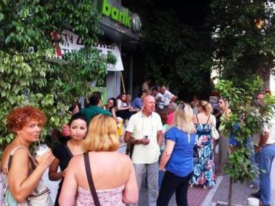 Πάτρα: Στο πλευρό των εργαζομένων της Αγ...