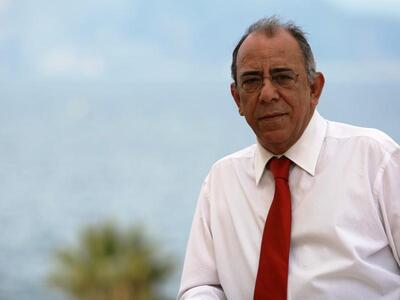 Ν. Παπαδημάτος: «Πόσο υπερχρεωμένη είναι...