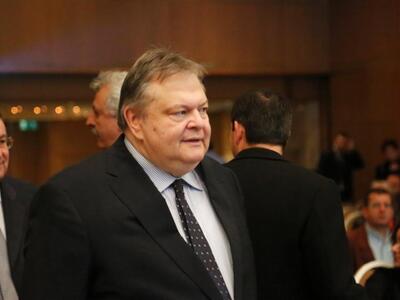 Βενιζέλος: Πρέπει να διαφυλάξουμε τις δρ...