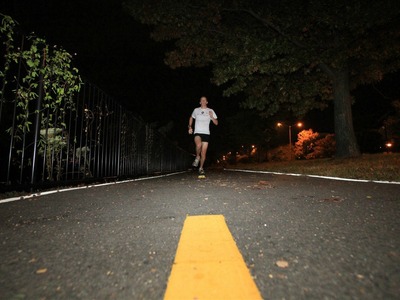 4ος Νυχτερινός ημιμαραθώνιος «Φάνης Τσιμ...