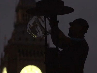 Λονδίνο: Ιστορικές λάμπες γκαζιού θα γίν...