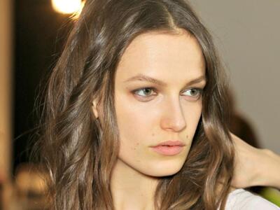 5 beauty συνήθειες που επιβαρύνουν την ε...