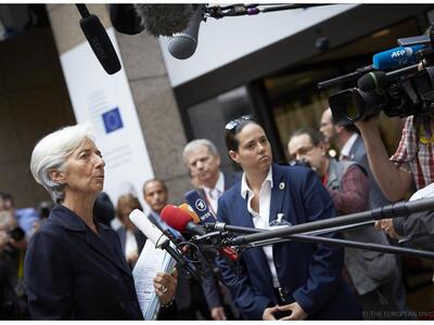 Χαμόγελο αλλα "no comments" απ...