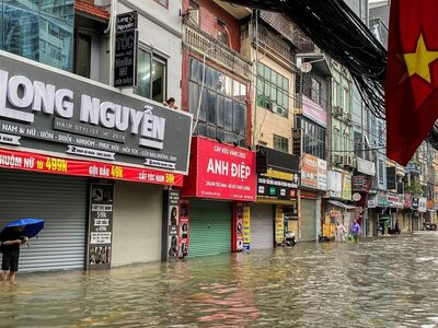 Φιλιππίνες: Πάνω από 150.000 άνθρωποι απ...
