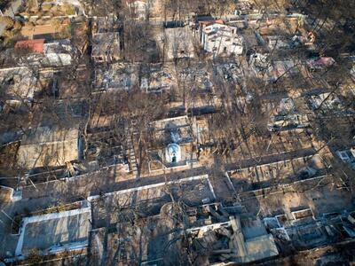 Ένα μήνα μετά τη φονική πυρκαγιά στο Μάτ...