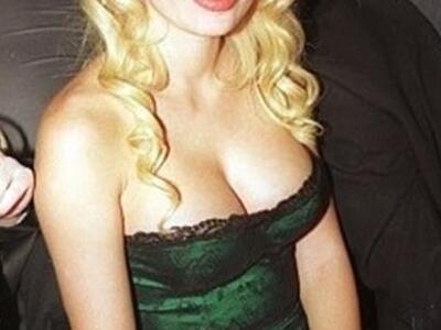 Ελένη Μενεγάκη: Η έξοδος στο τσιγάρο και...