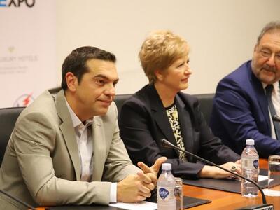 "Η οικονομία ανακάμπτει" το μή...