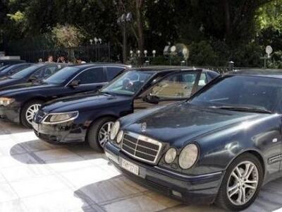 Ποιός υπουργός είπε όχι στις μαύρες λιμουζίνες; 