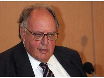 Σε εξέλιξη η σύσκεψη υπό τον Πάγκαλο για...