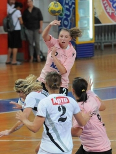 Υποκλίθηκε στην Αάλμποργκ