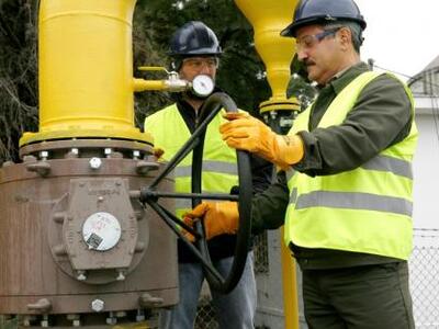 Φθηνότερο το φυσικό αέριο - Εμείς ακόμη ...