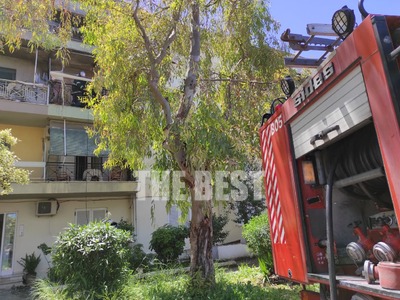 Πάτρα: Φωτιά σε διαμέρισμα στις Εργατικέ...