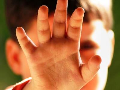 Αυτός είναι ο δάσκαλος που κατηγορείται ...