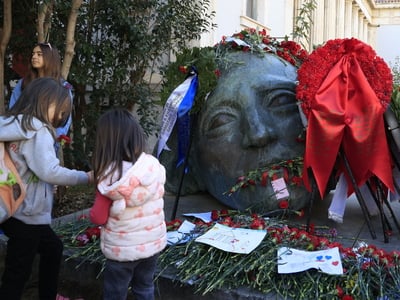 Πολυτεχνείο: “Φρούριο” η Αθήνα - Κορυφώνονται οι εορτασμοί Πολυτεχνείο: “Φρούριο” η Αθήνα - Κορυφώνονται οι εορτασμοί