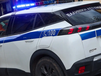 Καλάβρυτα: Ένοπλη ληστεία στα ΕΛΤΑ της Δ...