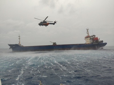 Σύγκρουση πλοίων στη Χίο: Με μεγάλο ρήγμ...