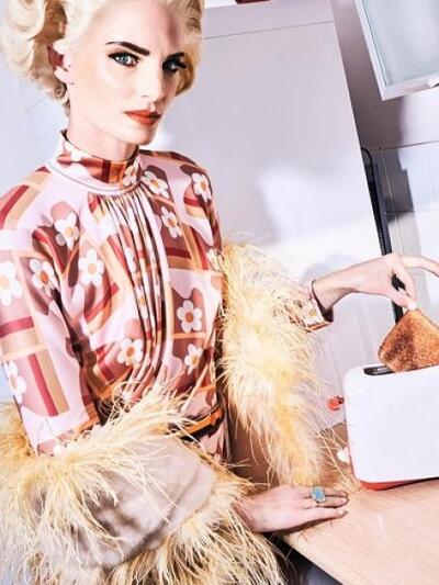 ΦΩΤΟΓΡΑΦΙΣΗ ΜΕ PRADA