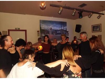 «Πέριξ» επιλέγουμε για Ρεβεγιόν Πρωτοχρο...