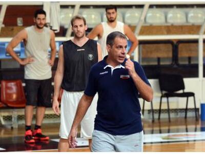 Μπάσκετ: Στην έξοδο ο Παπαχατζής από τον...