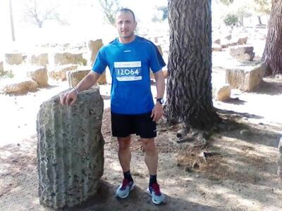 Στον 4ο Olympic marathon και το Δρόμο Θυ...