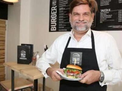 Έδωσε σε μπέργκερ το όνομα του Ερντογάν ...