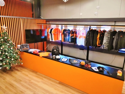 Άνοιξε η μπουτίκ του Προμηθέα στο προπον...