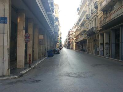 Άδεια πόλη η Πάτρα, το πρωί της Μεγάλης ...