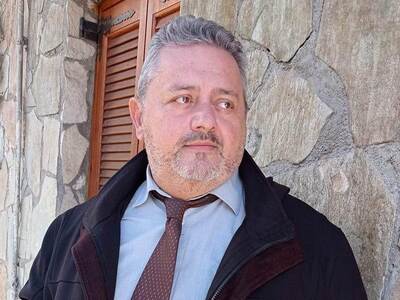 Δημοκρατία, Δικαιοσύνη, Αξιοπρέπεια- Το ...