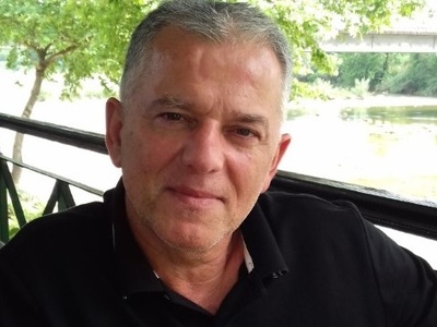 Πάτρα: Παρουσίαση 2 συλλογών διηγημάτων ...