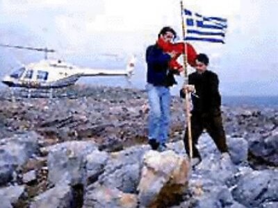 “Θα το ξανασκεφτόμουν να κατεβάσω τη σημ...