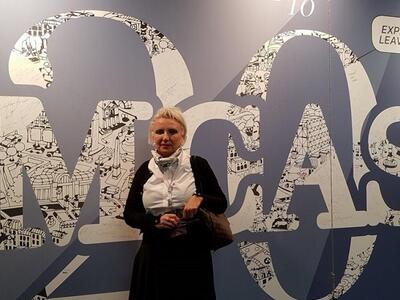 Ακολουθήσαμε την δερματολόγο Όλγα Λαζάρο...