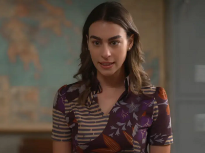 Ηλέκτρα: Η Νεφέλη στο αστυνομικό τμήμα, ...