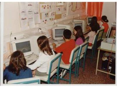 Στήριξη των πολύτεκνων εκπαιδευτικών ζητ...