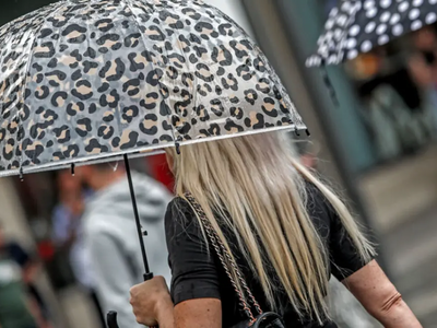 Καιρός: Βρoχές και καταιγίδες από το μεσ...