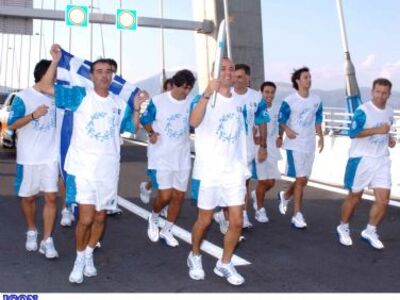 Η υποδοχή της Φλόγας σε Μεσολόγγι και Αγρίνιο