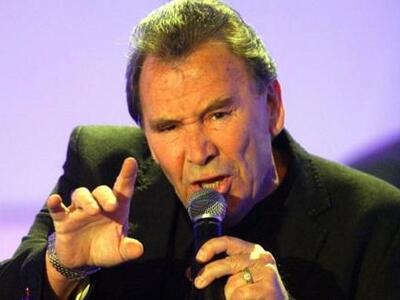 Έφυγε από τη ζωή η «φωνή" του Wild ...