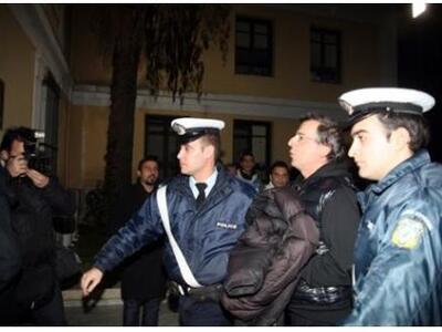 Ο Μιχάλης Λιάπης επέστρεψε από τη χλιδή ...