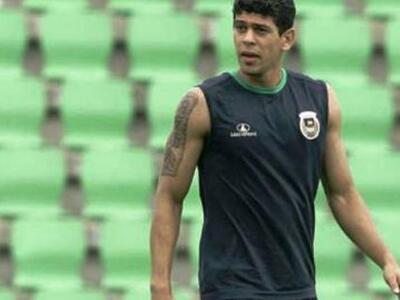 Τον Βραζιλιάνο στόπερ Έντερ Μοντέιρο &qu...