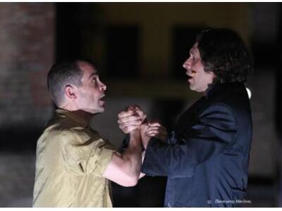 Γέμισε σχεδόν το Αρχαίο Ωδείο της Πάτρας...