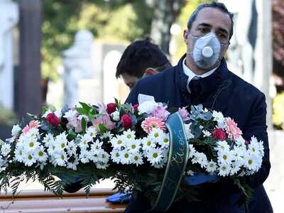 Ιταλία: 756 νεκροί σε μια μέρα- Μικρός π...