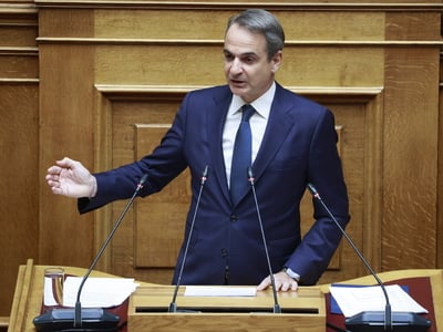 Μητσοτάκης για ΠΑΣΟΚ: «Αγωνιάτε να αντικ...