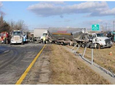 Τέσσερις νεκροί σε καραμπόλα 27 αυτοκινή...