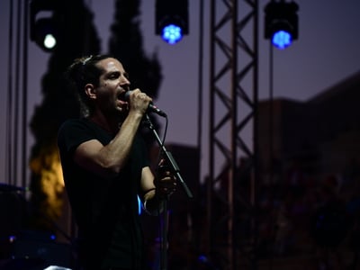 Κατάμεστο το Καλλιμάρμαρο για τη συμπλήρωση 100 χρόνων από τη γέννηση του Μίκη Θεοδωράκη Κατάμεστο το Καλλιμάρμαρο για τη συμπλήρωση 100 χρόνων από τη γέννηση του Μίκη Θεοδωράκη