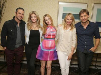 Οι πρωταγωνιστές της ταινίας, Τέιλορ Κίν...