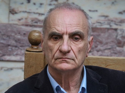 Ο μπαρμπα-Αντρέας, ο Έντισον και η ηλεκτ...