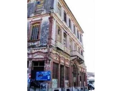 Αναστηλώνεται το πατρικό του Μάνου Χατζηδάκι