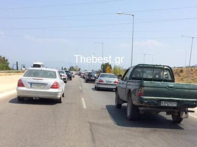 ΤΩΡΑ: Ουρές χιλιομέτρων στην ΝΕΟ Πατρών-...