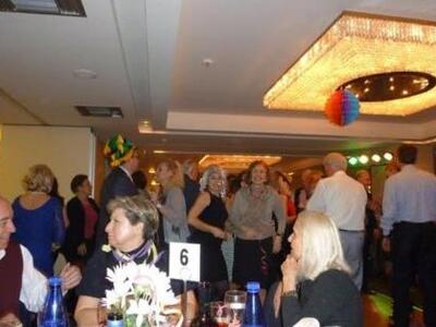 Καρναβαλική διασκέδαση απο τους Πατρινού...