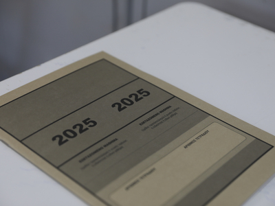 Πανελλήνιες: Σε μαθήματα ειδικότητας εξε...