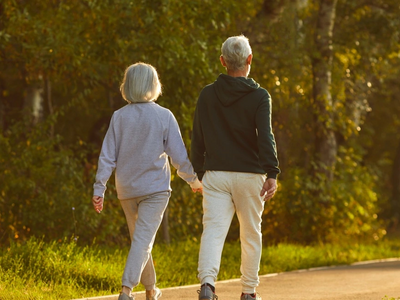 Γιατί κάποιοι φτάνουν τα 100 χωρίς να κό...